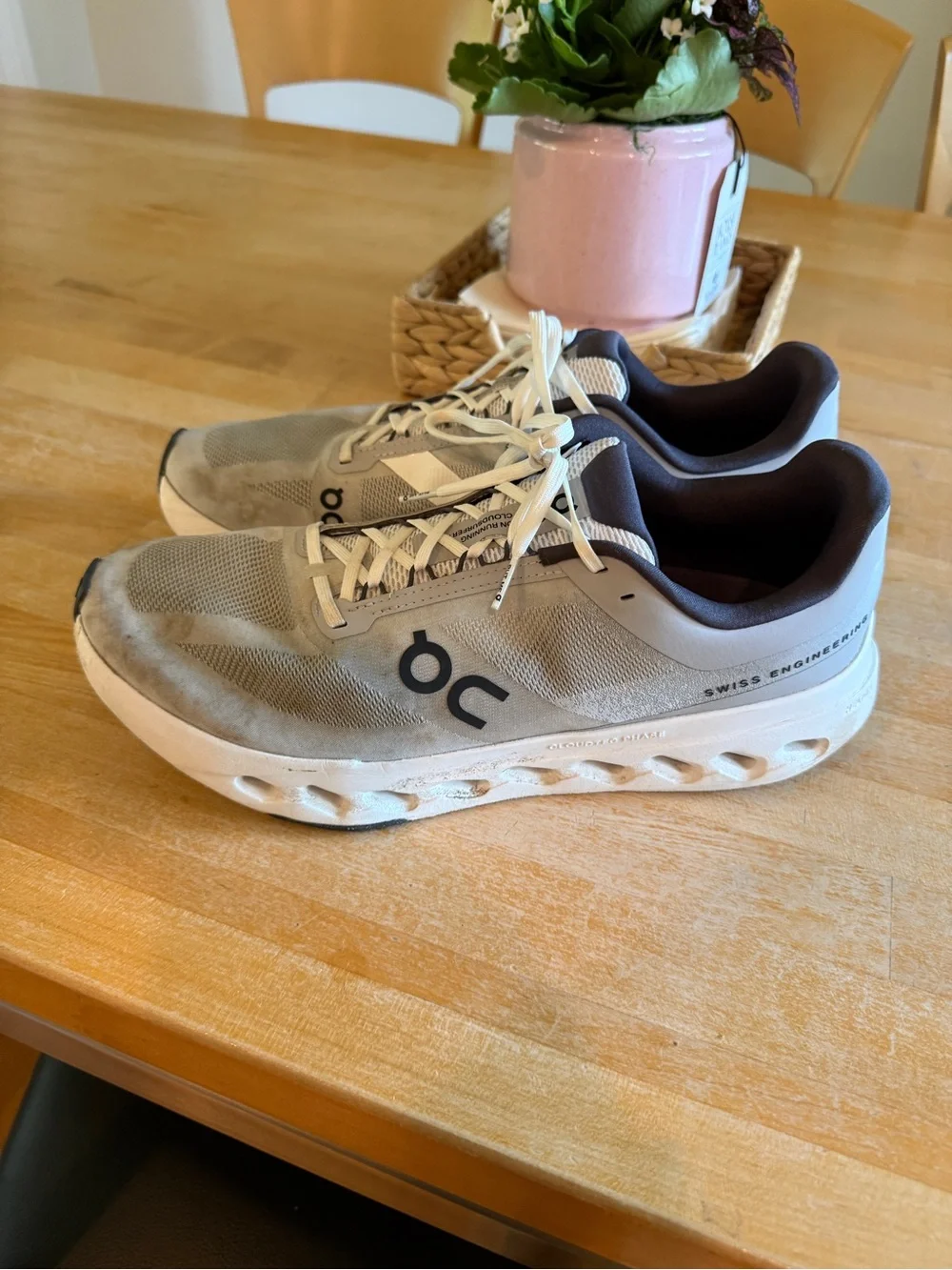 On Cloud Cloudswift 2 running shoes